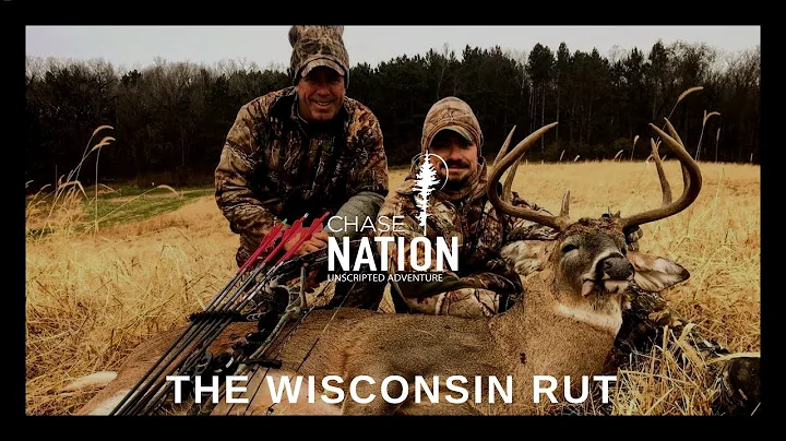 Wisconsin Bow Hunting - Big Buck Down!!!