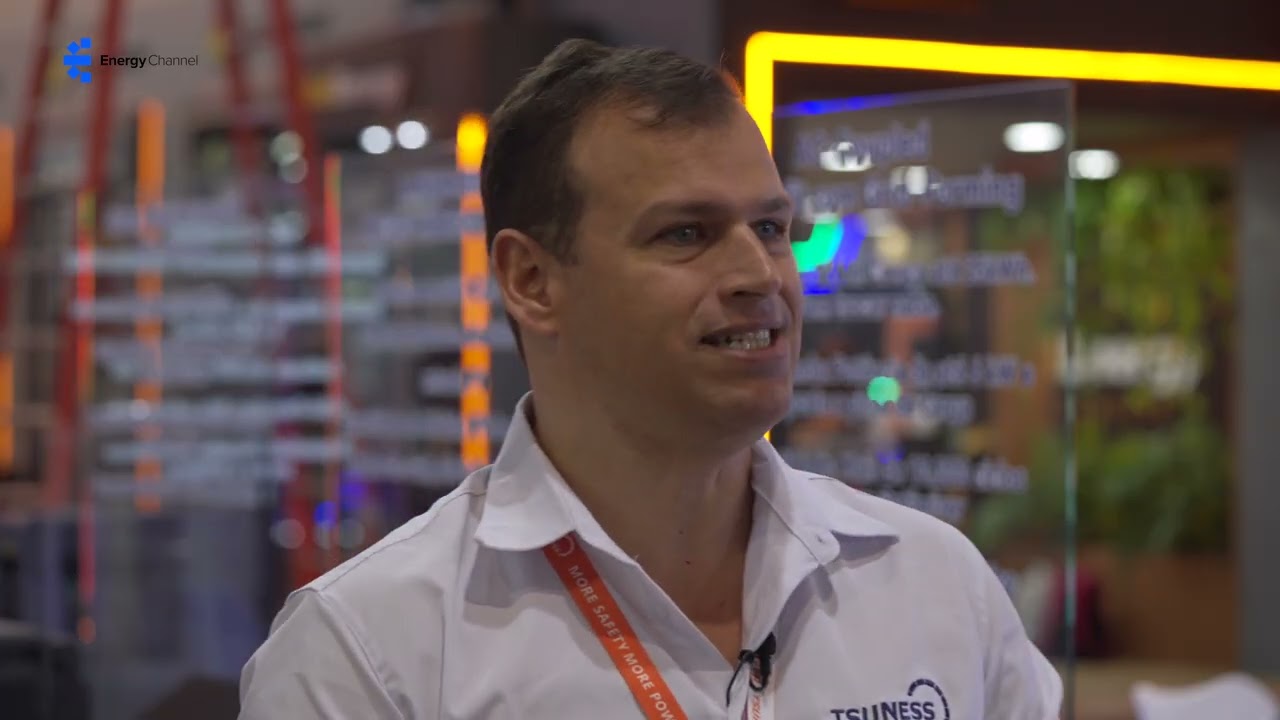 Da China ao Brasil: TSUNESS estreia nova geração de microinversores híbridos e aposta no armazenamento como próximo capítulo da energia solar