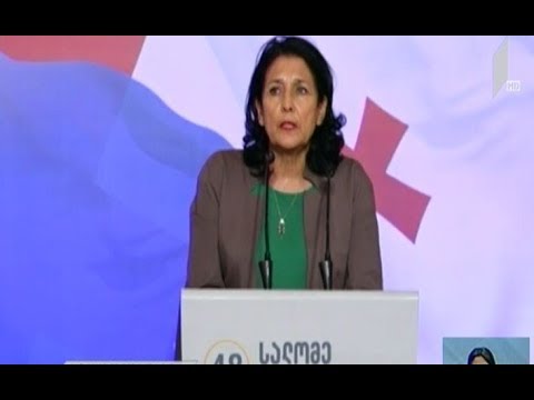 სალომე ზურაბიშვილი ამბროლაურის რაიონის  მოსახლეობას შეხვდა