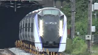JR中央東線みどり湖駅E353系都モトS110 臨時特急あずさ71号松本行き通過ミュージックホーン吹鳴