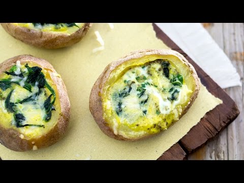 Video: Come Cuocere Le Patate Ripiene Di Formaggio E Spinaci