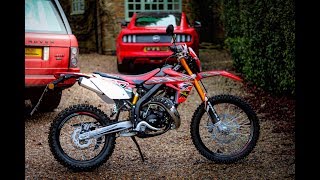 Moto Rieju MRT enduro 50cc - Une moto off-road nerveuse