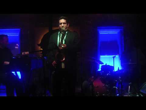 B.A.R. Trio - Freddie Freeloader