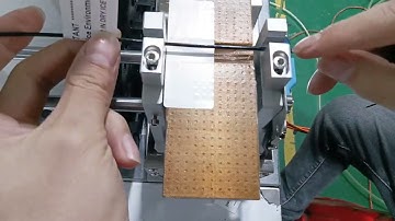 How does the semi-automatic wire labeling machine work