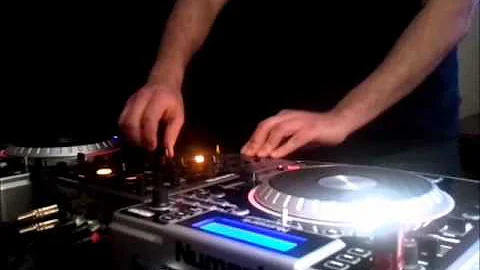 Ralph Christian Mixing Vuelo Paloma with B 52's 2G...