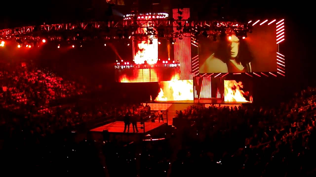 WWE Survivor Series 2010 kane antrance at miami