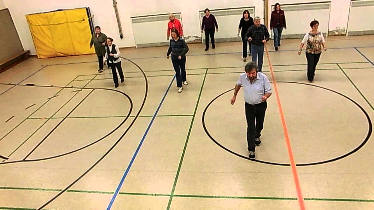 Bossa nova seniors dancing