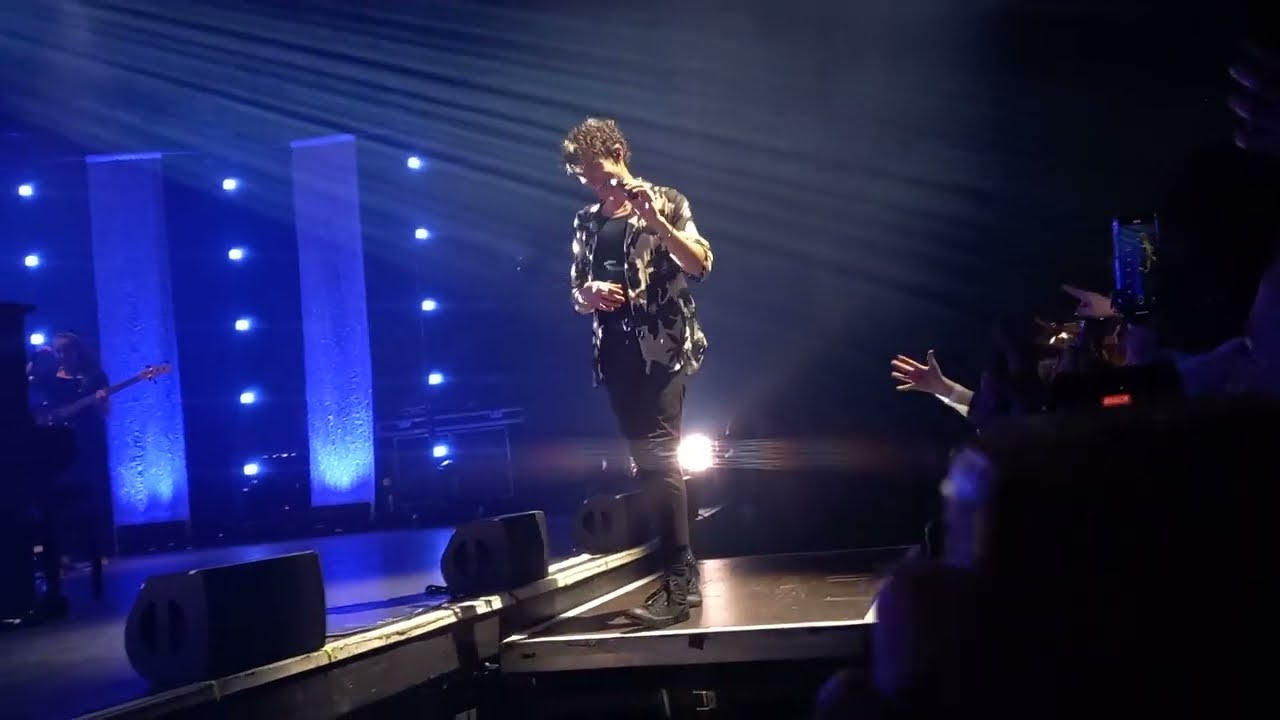 Joshua Bassett - different - Live in London 10th May 2023