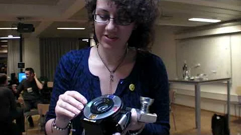 Barcamp Copenhagen 2008 - Laura M. Kiralfy shows h...