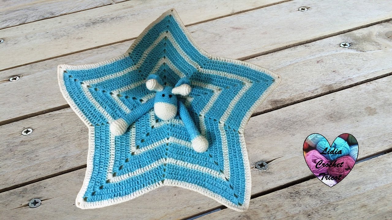 Doudou au crochet agneau