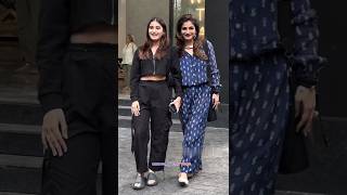 Raveena Tondon daughter Rasha Thadani💞😍#shorts#rashathadani#raveenatandon#short