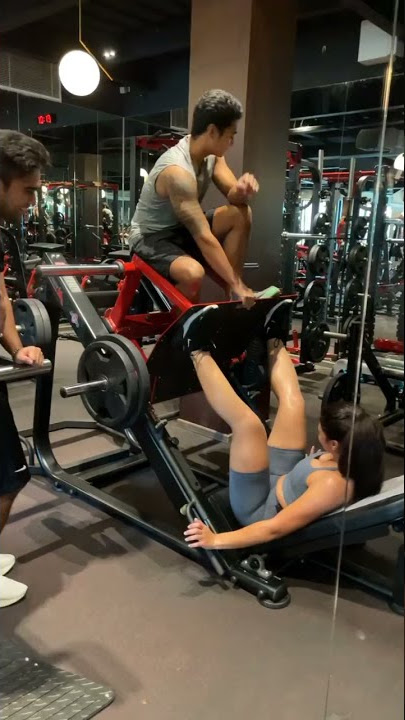 Angela gilsha gym hot panas 1