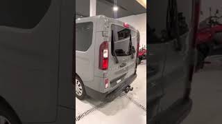 Renault Trafic 9 plazas