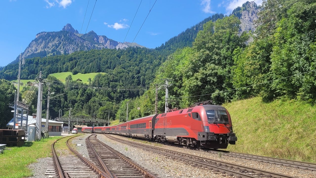 Treni lungo la ferrovia dell'Arlberg - Züge entlang der Arlbergbahn
