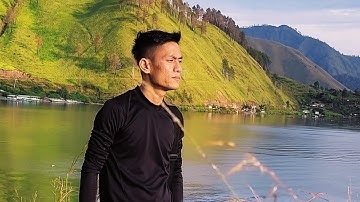 lagu Batak terbaru #TheBoystrio Aku Bukan yang pertama