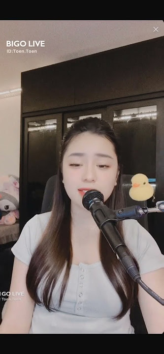 BIGO LIVE - Ａ voice turns even sad songs bittersweet... 🎵😌BIGO ID: Toen.Toen #singer