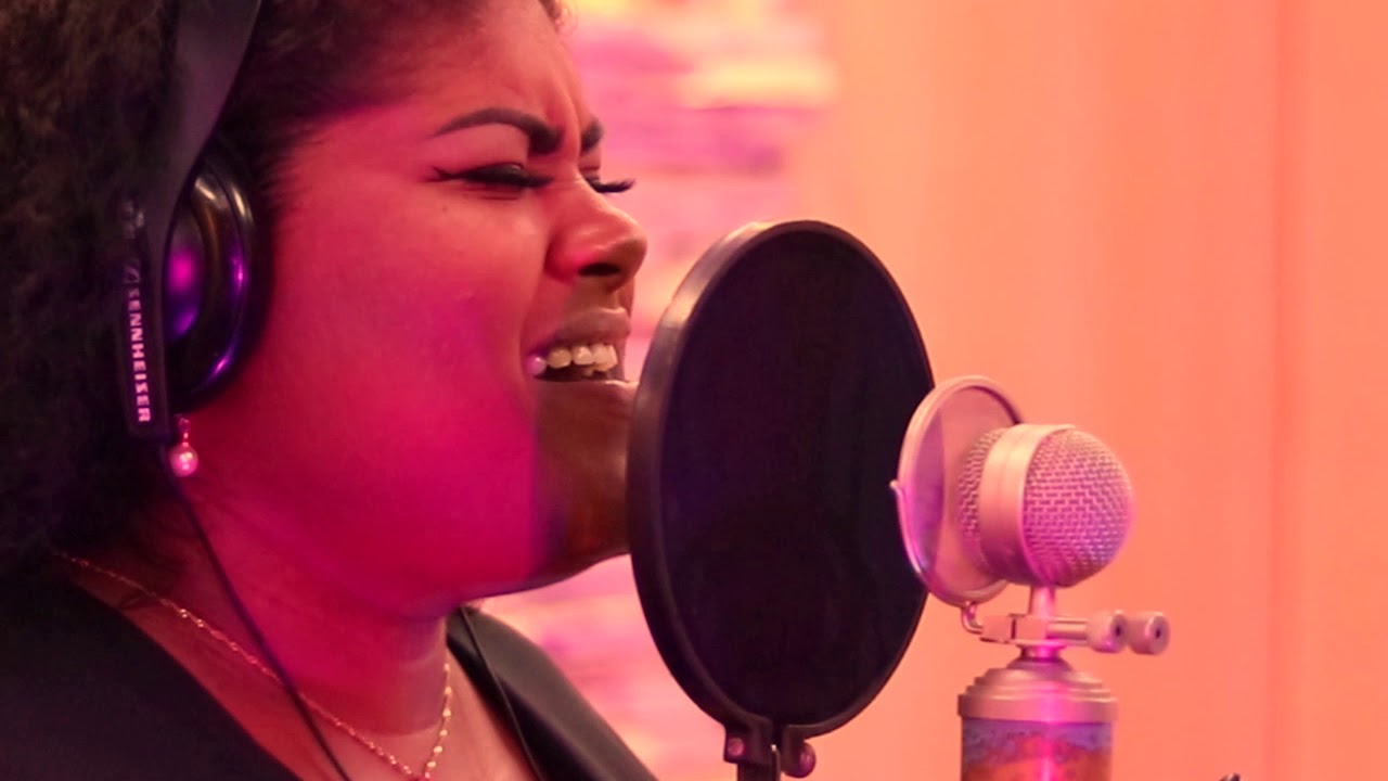 Não é pedir demais - Alice Brandão