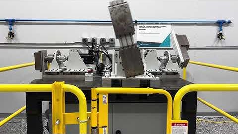 Motus Test Lab -  Robotic Arm Simulation Bench (RAS)