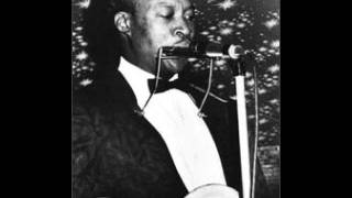 Video thumbnail of "Jimmy Reed - Boogie in the Dark"