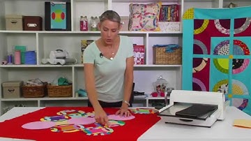 How to Piece the Mini Double Wedding Ring - Sizzix