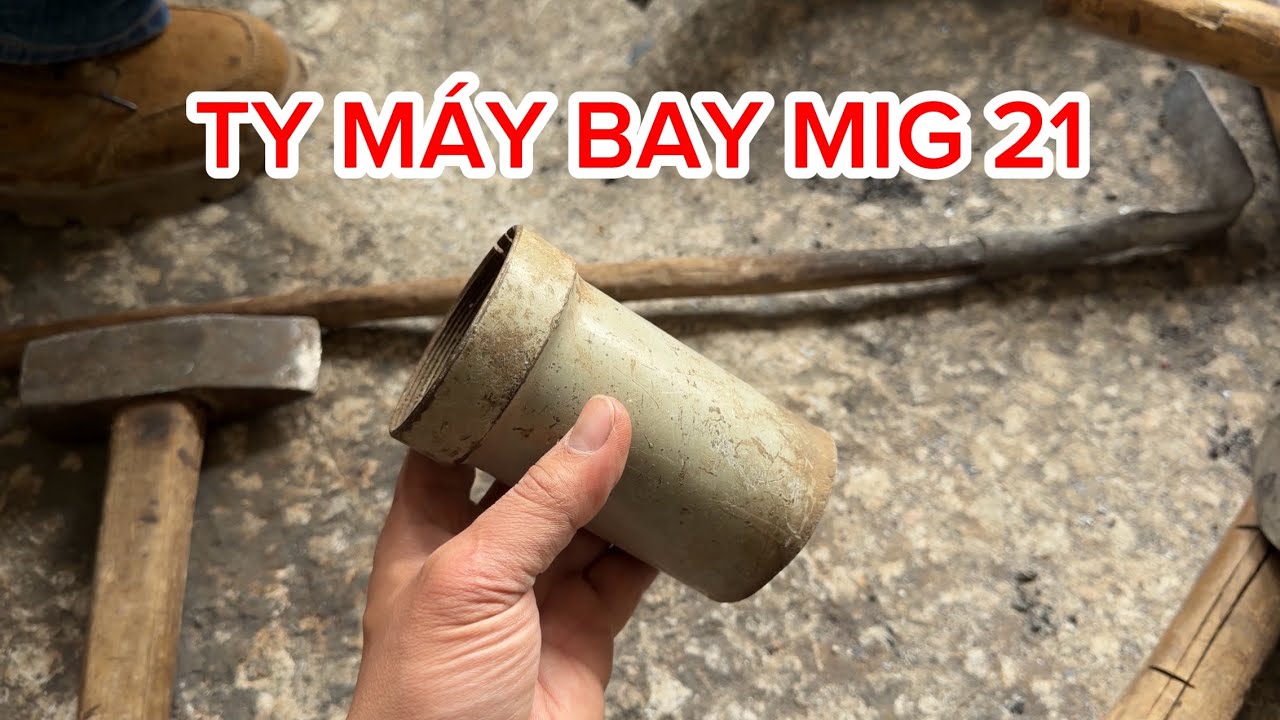 Изготовление ножей из поршневого штока вьетнамского истребителя МиГ-21.