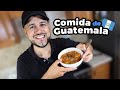 Español cocinando la comida más rica de GUATEMALA