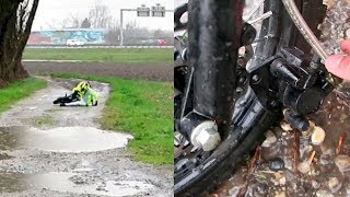 Momo Test La Moto Cross ... Il Est Tombé Et A Cé La Cross