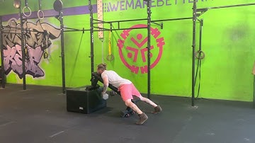 Chest Supported Row w Rotation