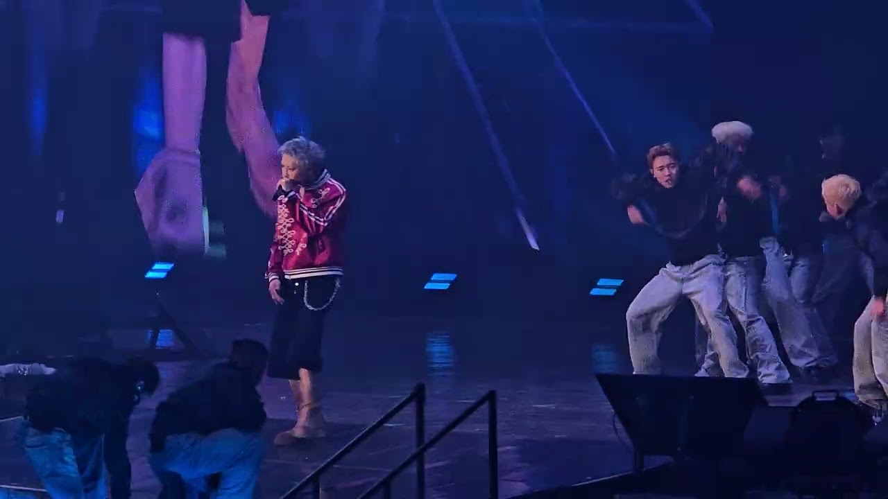 STRAY KIDS RUN IT SEOUL DAY 1 