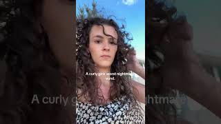 Windy days are just free frizz appointments #curlyhair #curls #curlyqueen #naturalcurls