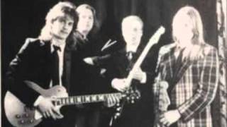 Video thumbnail of "Badding Rockers - Kohtalon tähti"