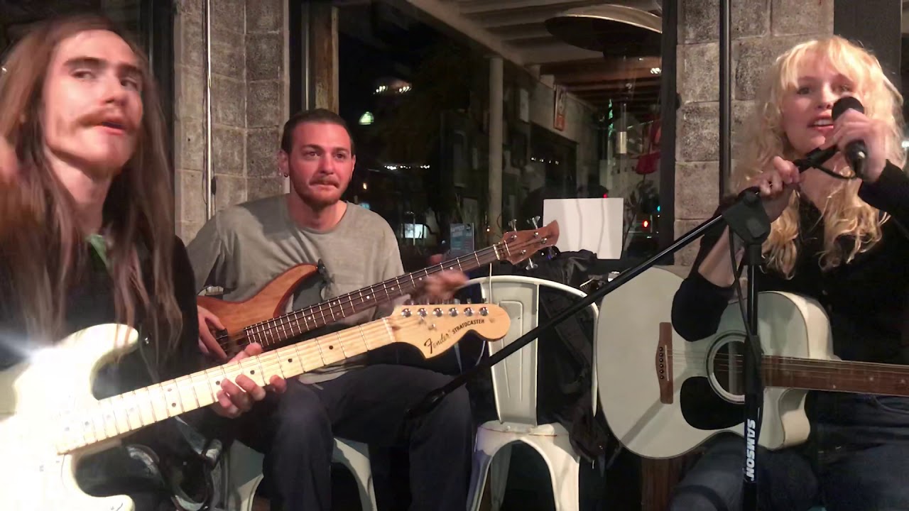 `Help me’ (Joni Mitchell cover) - YouTube