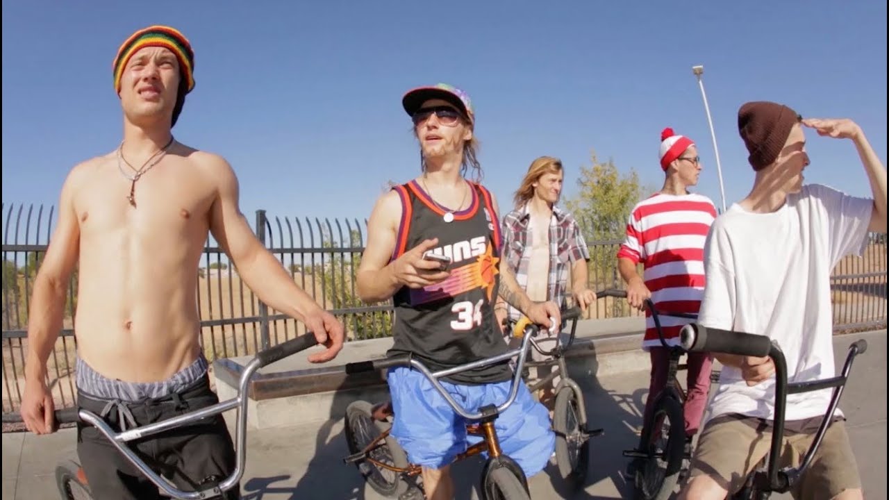 BMX - INSTAGRAM SLAM 16 - BSD HALLOWEEN ( Kriss Kyle, David Grant, Tony Malouf, Dan Paley)