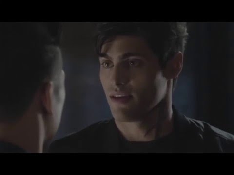 Funneh And Alec Kissing