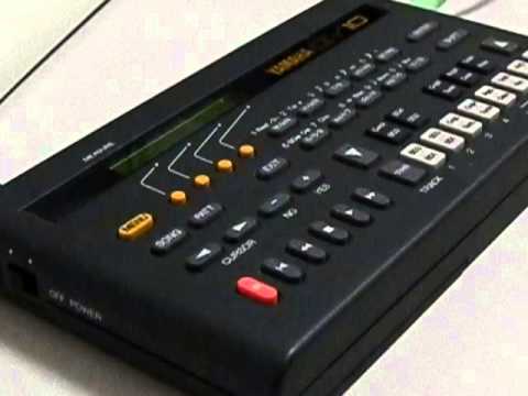 YAMAHA QY10 Music Sequencer - YouTube
