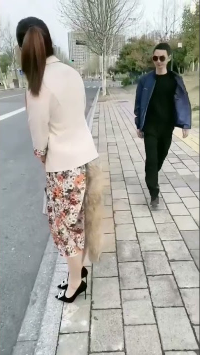 Women Tail Funny#shorts #funny #comedy #viral #youtubeshorts
