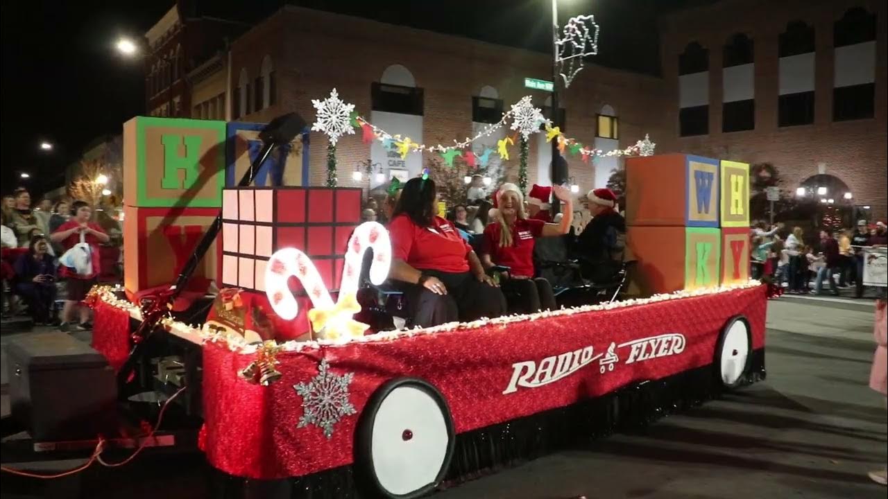 Nov17 Hickory Christmas Parade 3 YouTube