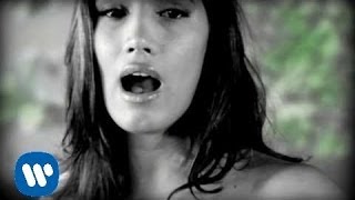 Video thumbnail of "India Martinez - Amanece el dia (Alborea) (Video clip)"