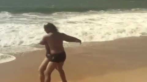 Vitor França & Nathalia Satto - Zouk na Praia .