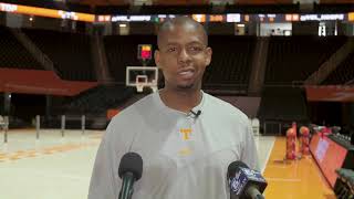 Vols assistant Justin Gainey previews Vanderbilt | Tennessee basketball