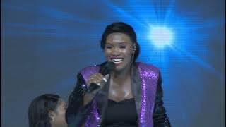 Minister Zandile-Ndawoyethu(Live at Graceland Hotel Casino Country Club)