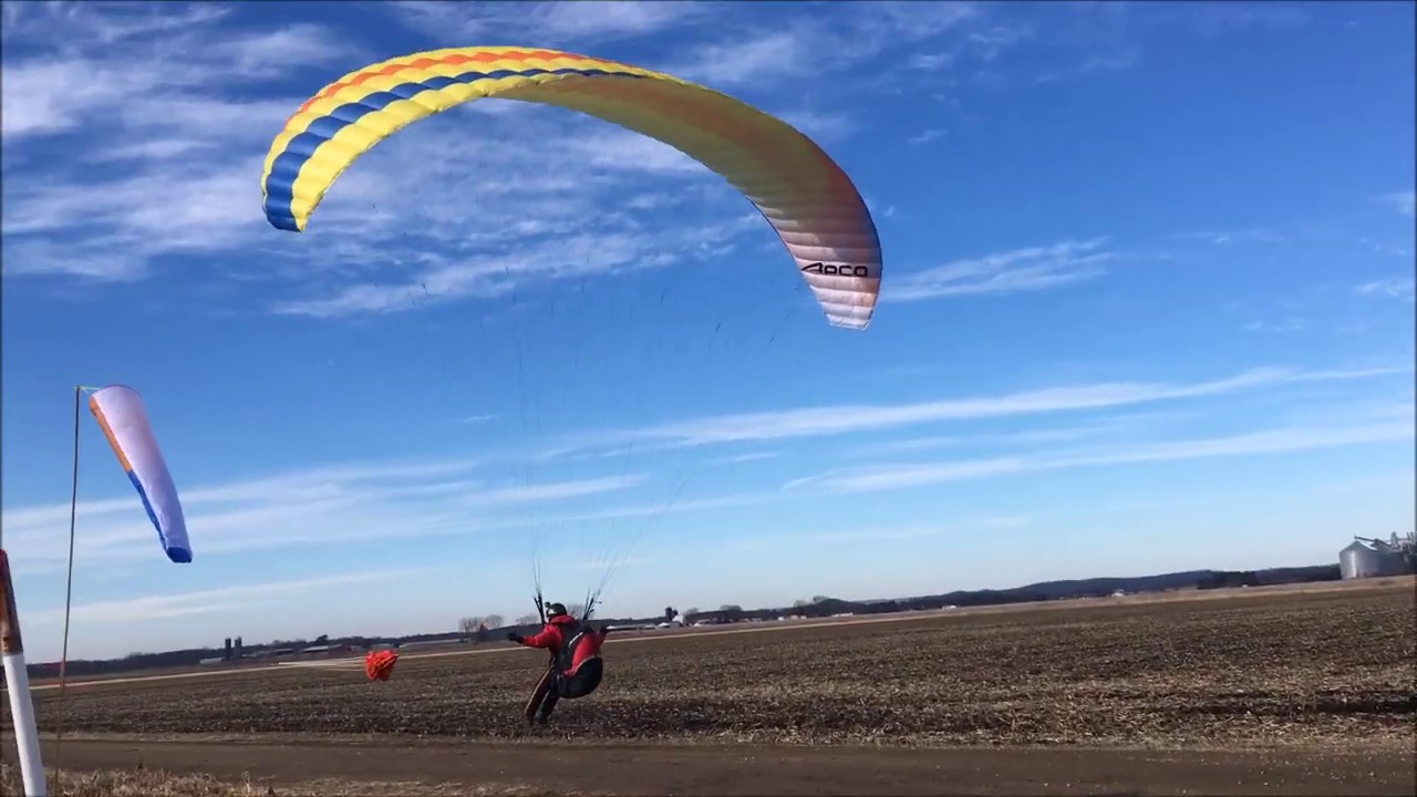 Paragliding in Sauk City, WI, USA