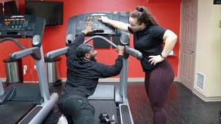 Boyfriend TRIES Girlfriend's Workout!