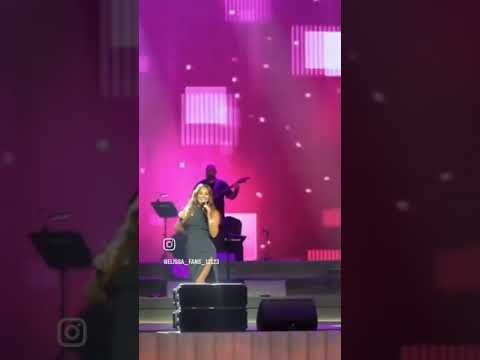 اليسا حضي ضحكلي