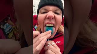 😂ASMR AMERICA'S 🤓☘️ REALE ORIGINAL DUBBLE BUBBLE GAME AND GRAPE #funnymoment #giggles #shorts #viral