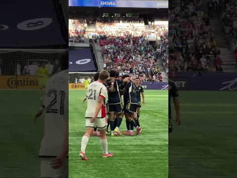 ABSOLUTE CINEMA FROM THE RAUMDEUTER 🎥😮‍💨 #shorts #vwfc #thomasmuller