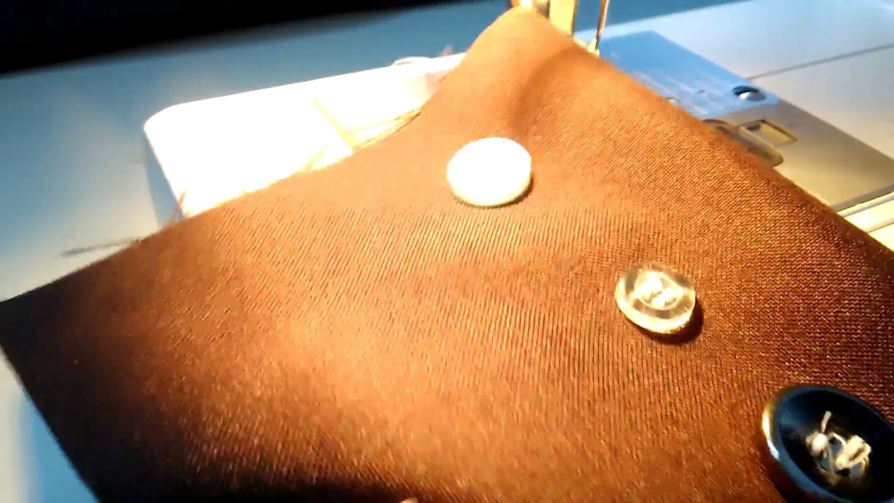 Cose botones en tu máquina familiar