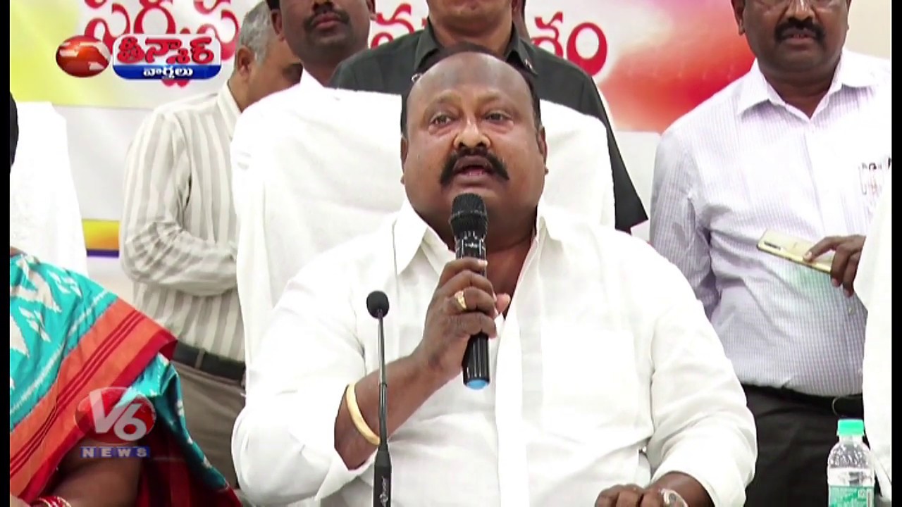 Minister Gangula Kamalakar Angry On PR Engineers Over Slippery Floors | Teenmaar News | V6 News