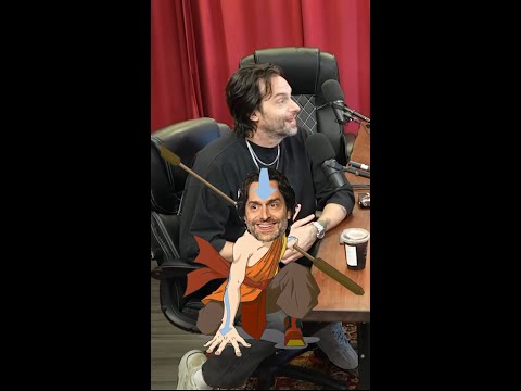 Chris D’Elia wears a size SMALL!?