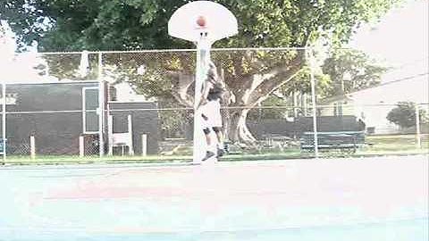 Dre Baldwin: Fastbreak Hands-Up Hesitation Crossover Move Pt. 1 | John Wall Derrick Rose Moves